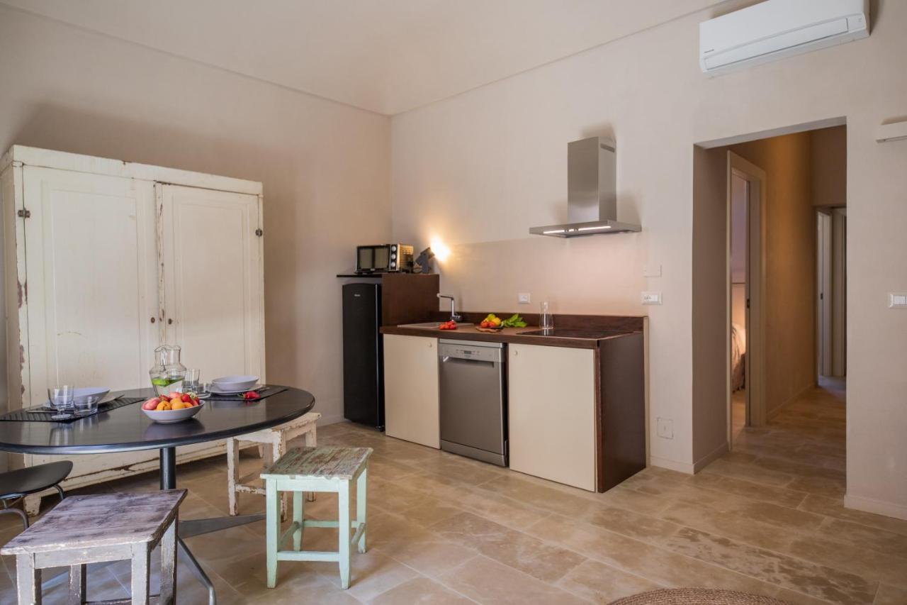 Case Mazzini - Sallicano Noto Exterior foto